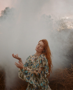 fatmdaily: Florence Welch photographed by