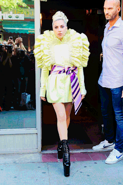 bloodyxmary:  Lady Gaga out and about in