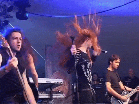 SIMONE SIMONS THROUGH THE YEARS I 3/?: 2005