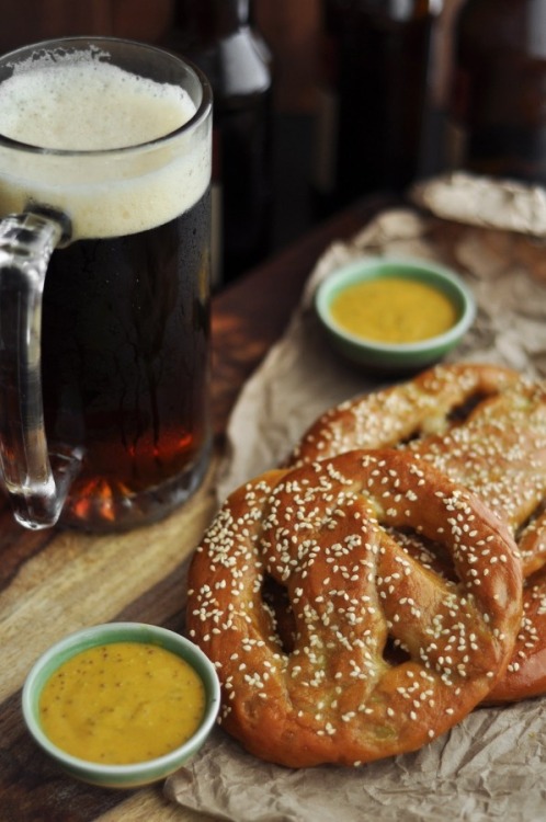 moonandtrees: Soft Beer Pretzels from The Boys Club