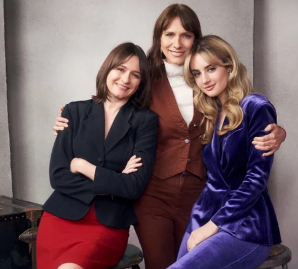 Doll And Em — Another View Spread Of Emily Mortimer And Dolly 