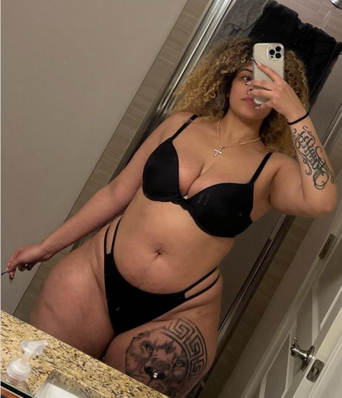 fletchertrowan:Dessd__2backup, IG: dessd__2backupTHICK HIPS and Soft THIGHS