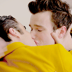 alecsmagnus:Klaine Week 2014 | day 2: Moment That Made Me Smile and Cry During Season 5.