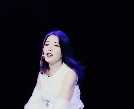 mochichan00: SNH48 serving girl crush stage for their fangirls
