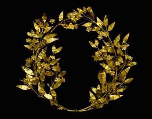 leuc:Myrtle Wreath c. 330–250 BC Gold 12 x 1 3/8 inchesIn ancient Greece, wreaths made from plants l