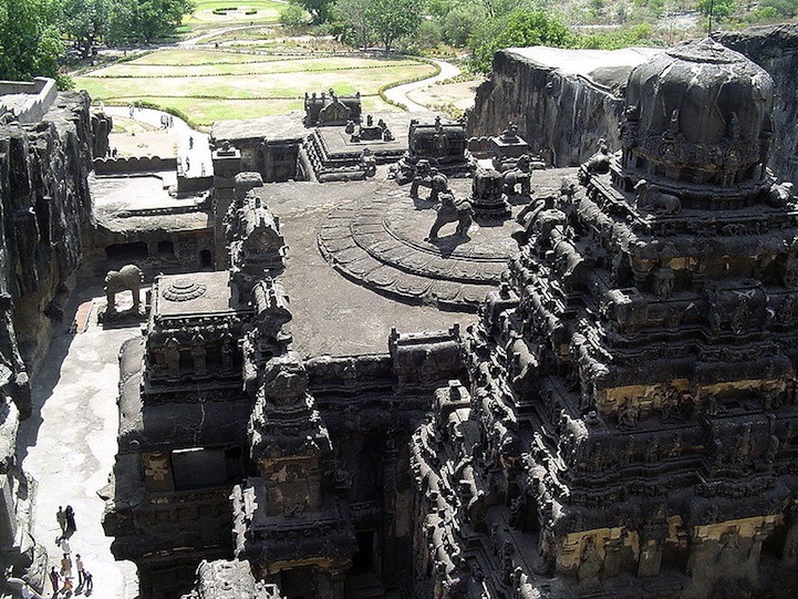 srheannonteran:  archatlas:  Kailashnath Temple “What’s most amazing about the