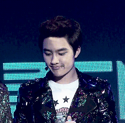 wintershower:    kyungsoo being forever squishy.   