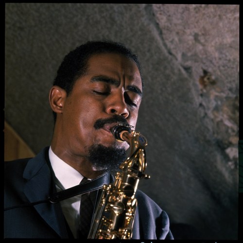 themaninthegreenshirt:  Jazz legends in France by Jean-Pierre Leloir   