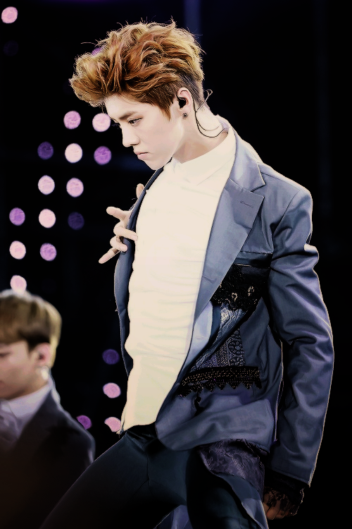 krisinsanity:  ↑Luhan  