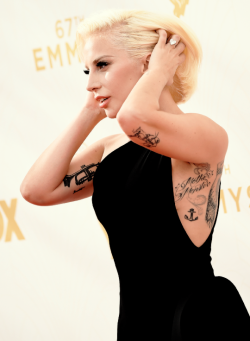 kesha-rose:  Lady Gaga attends the 67th Annual Primetime Emmy Awards, September 20th 2015. 