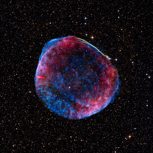 LONELY SUPERNOVAThis is the supernova SN 100, the brightest exploding star ever seen with the naked 