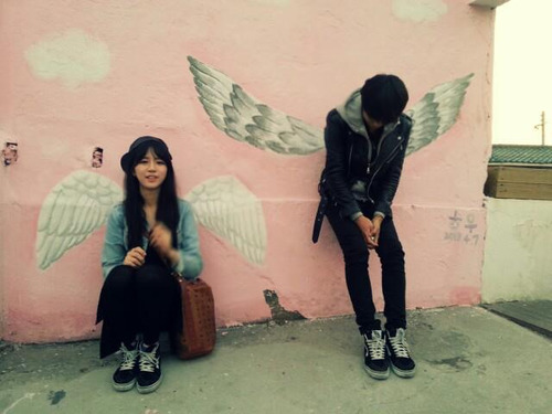 kimiio:  Model couple as angels on We Heart It. https://weheartit.com/entry/84823033/via/xxmandyxx1