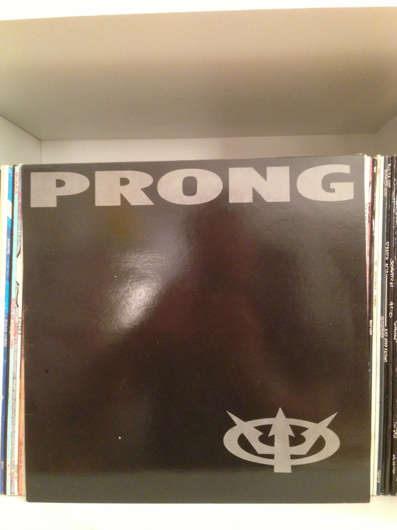 lumpenabstract:  RYMH # 869 (12”#422) Prong “3” (Spigot, 1989) Helios. http://grooveshark.com/s/Mind+The+Gap/4AZeCD?src=5
