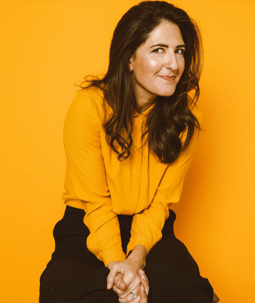 tahanisaljamil:D’Arcy Carden photographed by Sela Shiloni Unconventially attractive.
