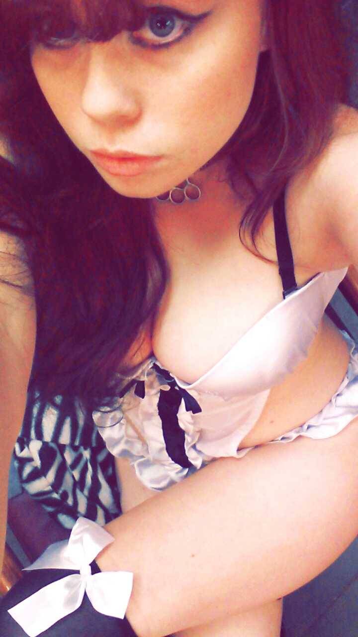 phoenix-the-exotic:  Feeling hella cute today  My goodness