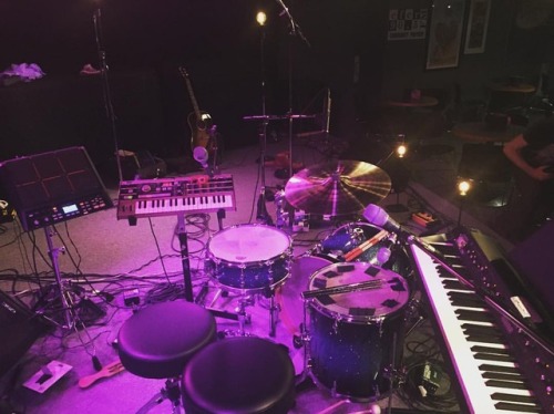 <p>We be sound checkin! @peterkatzmusic @benjaminrollomusic (at The Bassment)</p>