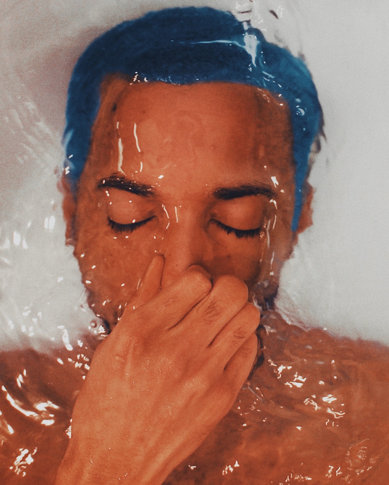 eyeofscottie:self portraits of me in my tub.instagram.