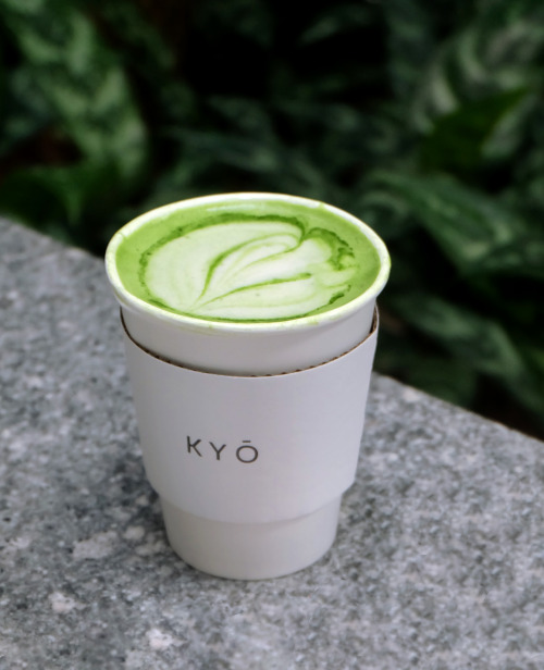 Okumidori Matcha Latte & Croffle