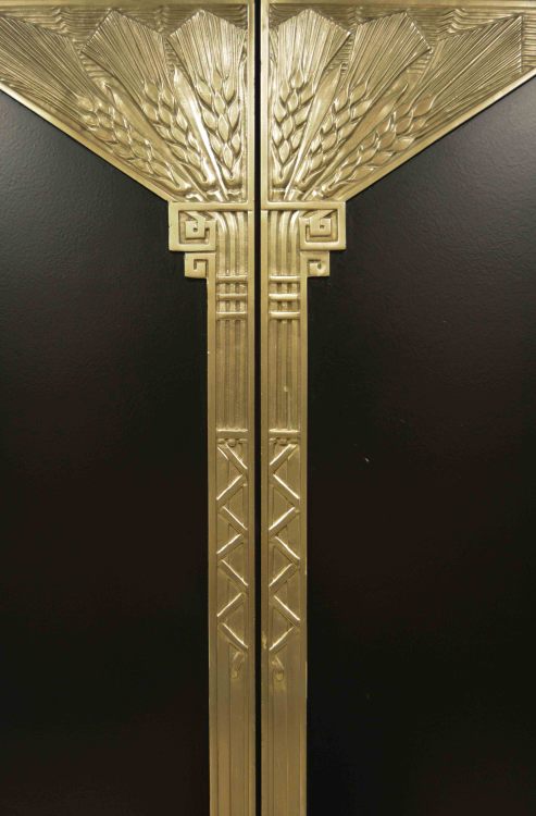 liverodland:Travelling in style: A selection of american Art Deco elevator doors.