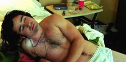 underhell:  Jesse Bradford in “HAPPY ENDINGS” (Film) 