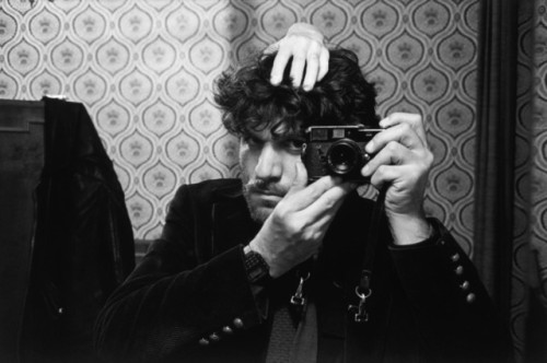 portraitorieneted:   ITALY. Rome. 1982. American photographer Richard KALVAR. Self-portrait.  