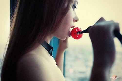 Porn photo sensualhumiliation:  being obedient… 