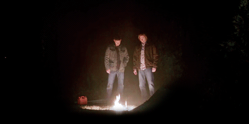 majestiel:#Sam is like #man it’s pretty chilly lemme just warm my hands on this burning c