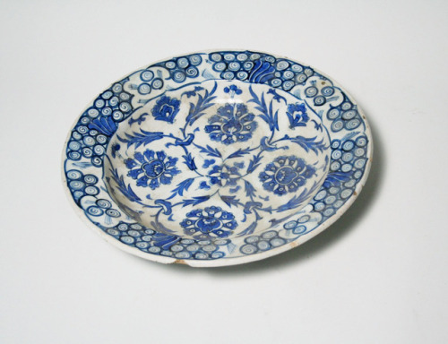 The use of cobalt to decorate ceramics almost certainly originated in the Middle East, and early Ira