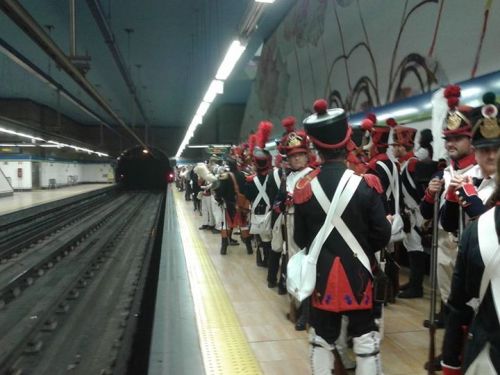 joachimmurat: grenadierfifer: Meanwhile, reenactors.(source) Waterloo station, please!