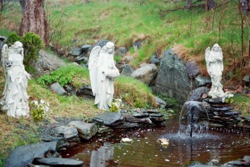  ✞  Grotto in Fermeuse, NL  ✞ 
