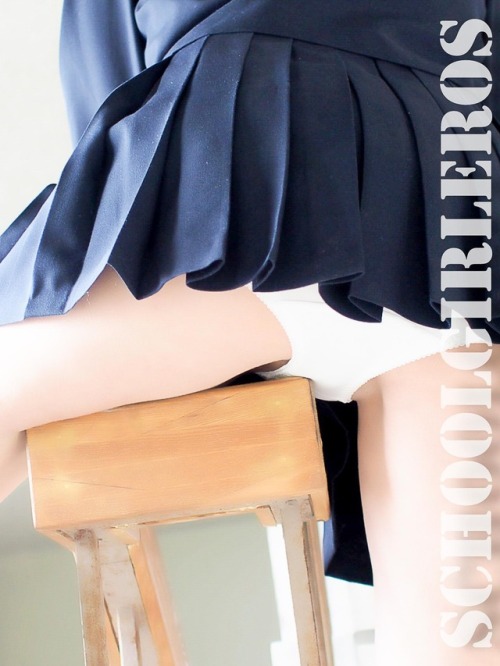 【SchoolgirlEros】 Photo by Kanna KawaiSchoolgirlEros Bloghttp://seifukupahoto.blog.fc2.com/