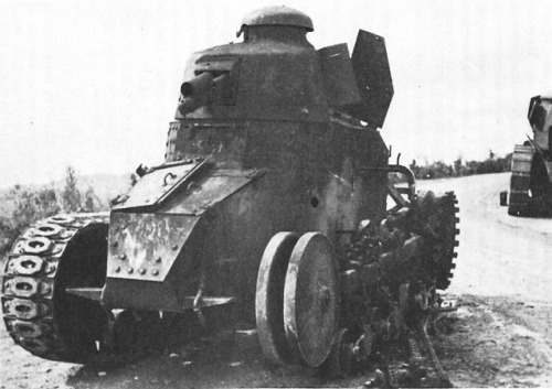 Renault M26/27 / FT Kégresse