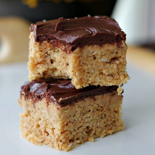 &lsquo;Awesome&rsquo; Peanut Butter Buckeye Rice Krispies