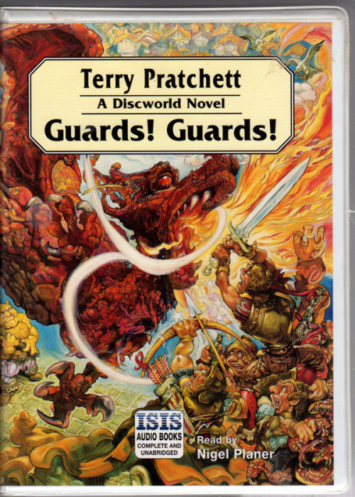 Book Review-Guards! Guards!/Terry Pratchett (Discworld #8, City Watch #1)[image id: two covers of th