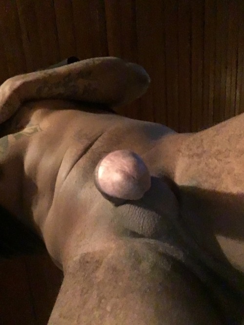 young-trade-niggas:  👌🏼🐾 follow these tumblrs…  for young dick - click here for thug dick - click here for white boys - click here for trannys - click here  🍆💦 free black dick & ass videos… http://www.BlackM4M.com/v/  🌎👥 find