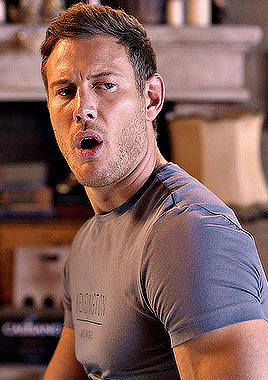 Tom Hopper As Charlie Fletcherin LOVE IN THE VILLA (2022)dir. Mark Steven Johnson