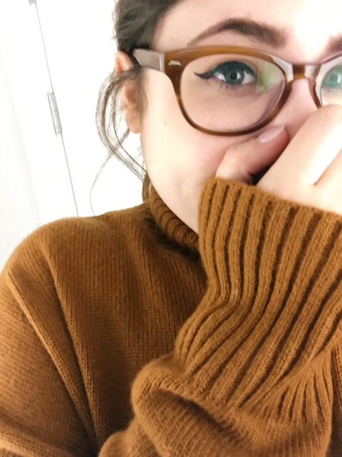 coffeetooth:my aesthetic is trying on a $50 turtleneck and liking the color but refusing to spend th