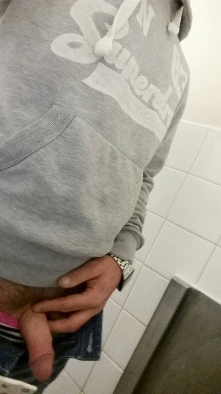 bootslaveboyusa:  nastygrossstuff-3:  daddy-piss:This man’s got the most beautiful