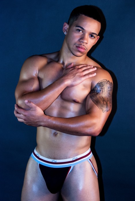 dominicanblackboy:Cute hotboy James Halloway fat pretty ass!😍