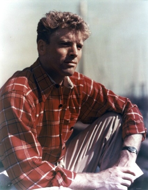 mylovelydeadfriends:Burt Lancaster, ca. 1940s