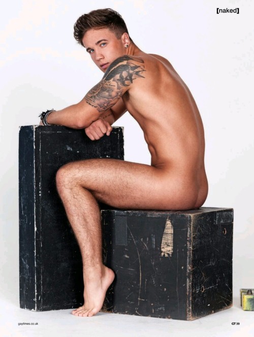 hotcelebs2000:  SAM CALLAHAN