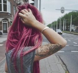 letliveintheend:  band/tattoo blog † 