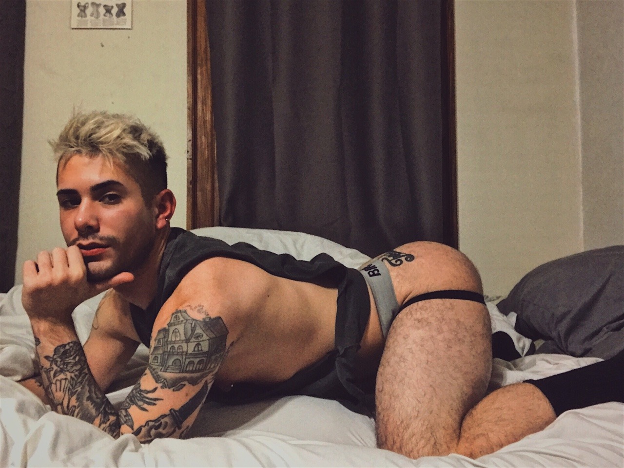 babyxbruiser:Some pics from other angles going up on my onlyfans 