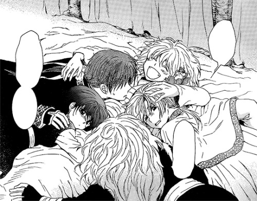 Akatsuki no Yona Chapter 105Yellow Dragon (Zeno) meeting the White, Blue, and Green Dragons when they were still children“Everyone…has grown up.”