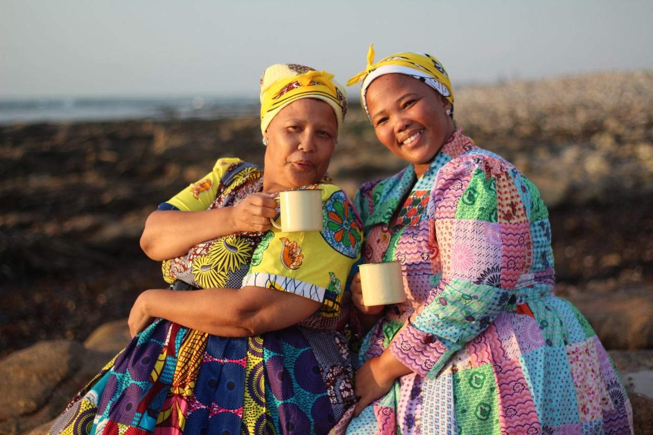 Traditional Clothing from the world : Nama women, Namibia, by Annual