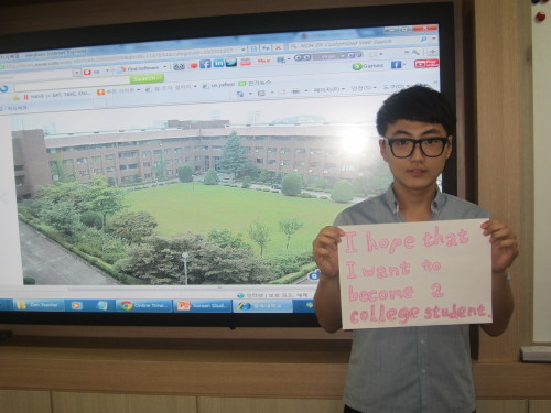 koreanstudentsspeak:  I hope that I want to become a college student.