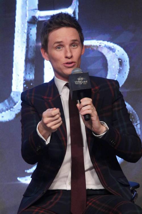 queenmarci8284: Press conference to promote “Fantastic Beasts” in Beijing, China. 1