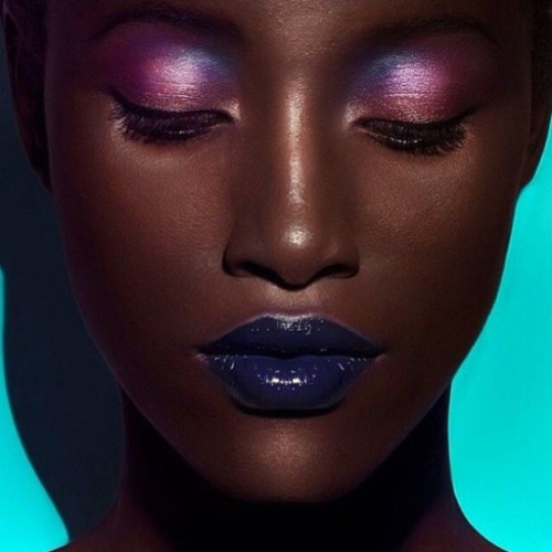 perfect-blackgirls: maybelline: We are here for a navy lip. Go maybelline