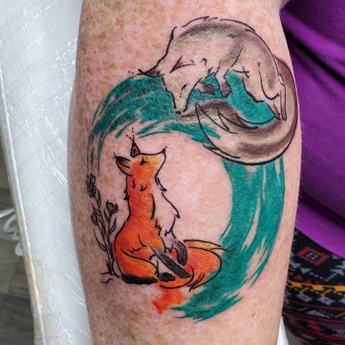 <p>Some cute foxes from yesterday.   Thanks for bringing me such a cool idea Lynnette!  It was great working with you again! <br/>
.<br/>
#ladytattooer #thephoenix #copperphoenix #shelbyvilleindiana #indianapolistattoo #indylocal #do317 #indytattoo #circlecity #waverlycolorco #industryinks #yournewfavoriteink #artistictattoosupply #fkirons #indianaartist #wearesorrymom #foxtattoo #foxes #woodland #wildlife  (at Shelbyville, Indiana)<br/>
<a href="https://www.instagram.com/p/CWbSILGrfTz/?utm_medium=tumblr">https://www.instagram.com/p/CWbSILGrfTz/?utm_medium=tumblr</a></p>
