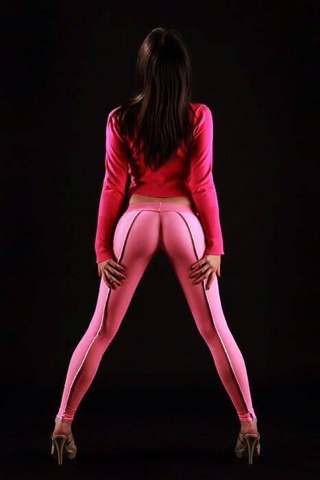 sexylegins:  I LOVE SEXY LEGGINGS -&gt; http://sh.st/raN8D SEXY LEGINS: https://www.facebook.com/SexyLeginsy 36000+